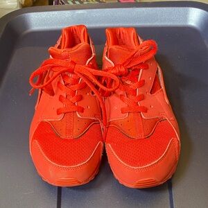 Nike Huarache Red Athletic Sneakers - Comfortable Lace-Up Shoes